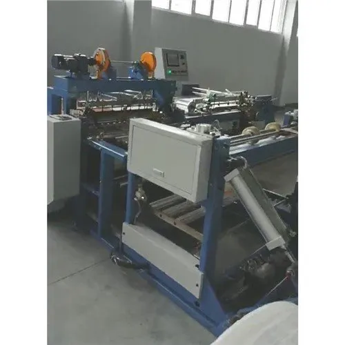 Enojni zložljivi stroj za rezanje in šivanje